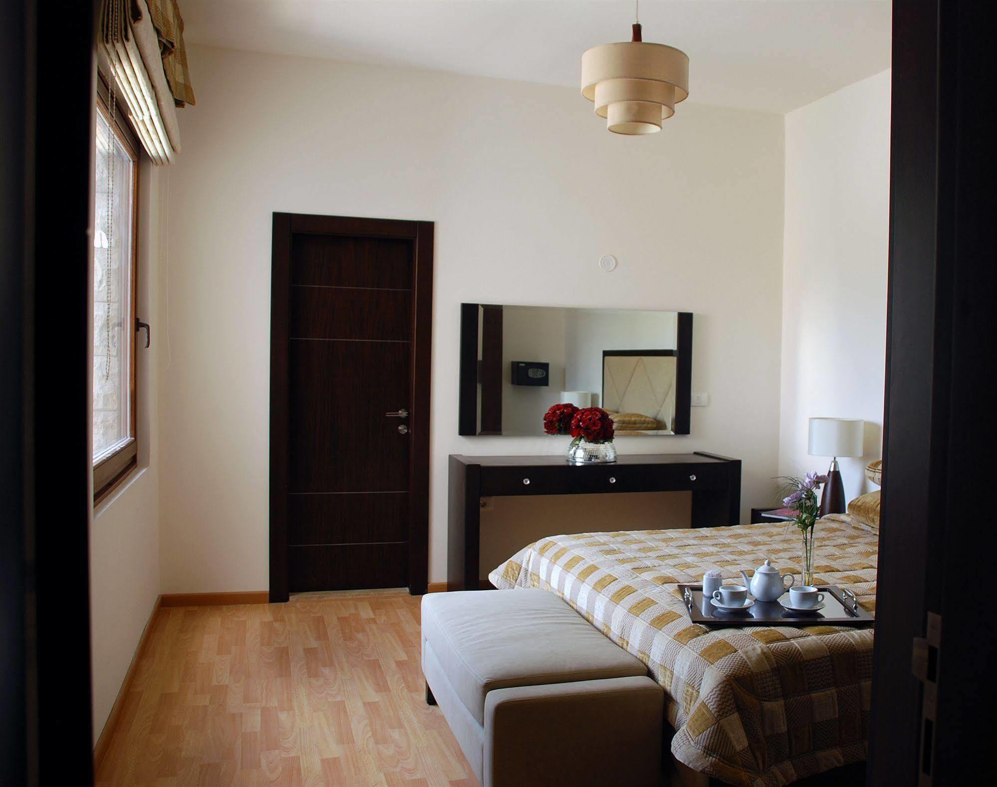 City Suite Алей Екстериор снимка